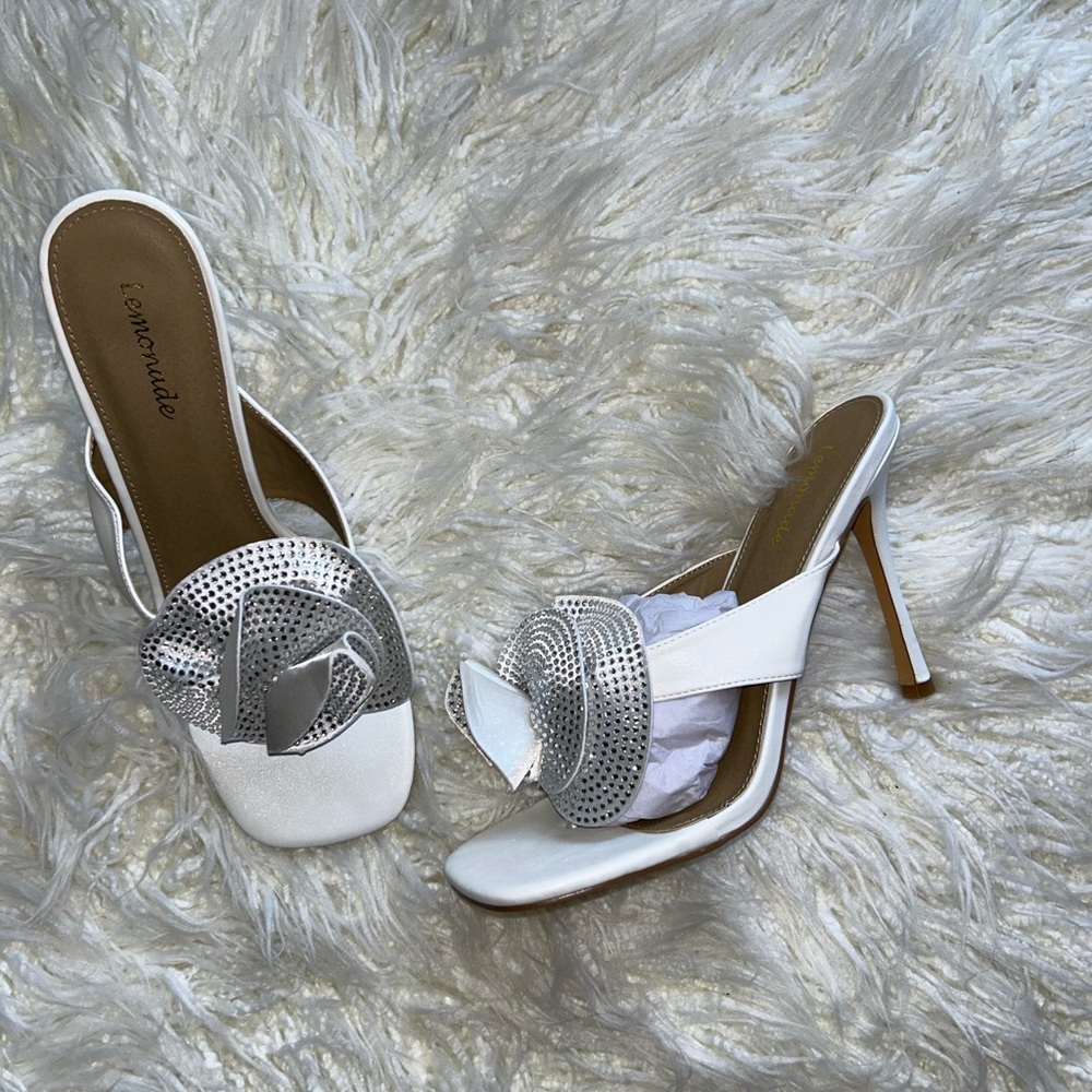 White floral heels size 11